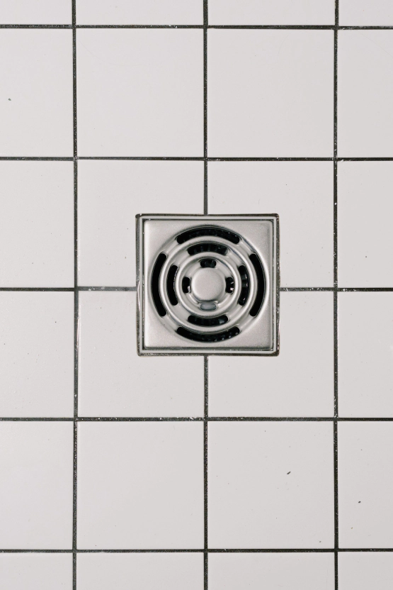 drain cleaning image 1